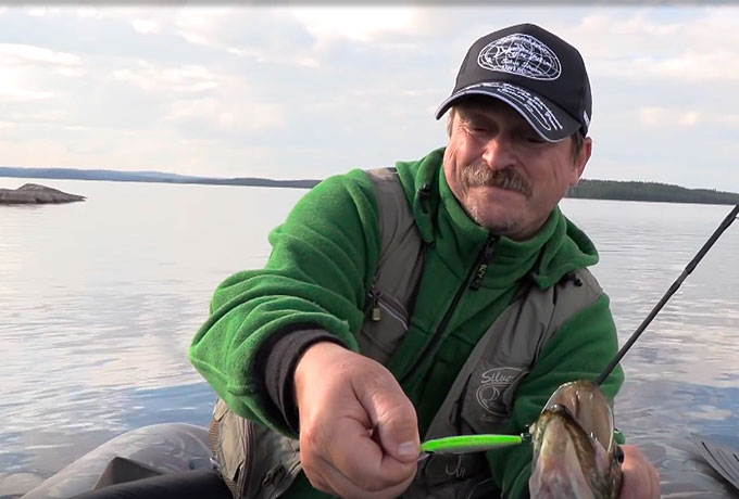 Испытываем воблер PLOTVA на мой взгляд лучший на сегодня щучий воблер.